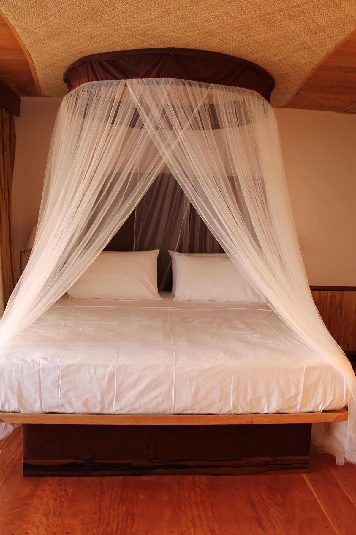 Noanoa Island (Adults Only) Hotel Taytay  Exterior photo