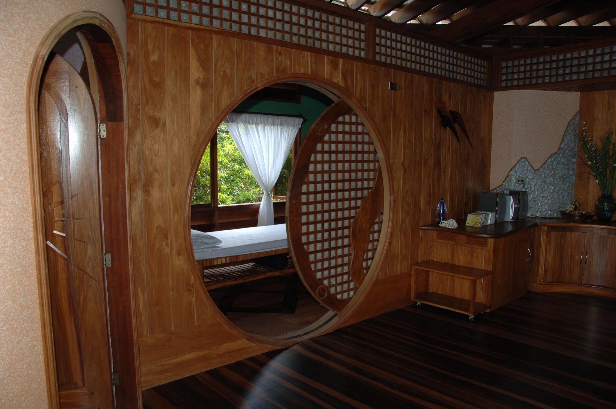 Noanoa Island (Adults Only) Hotel Taytay  Exterior photo